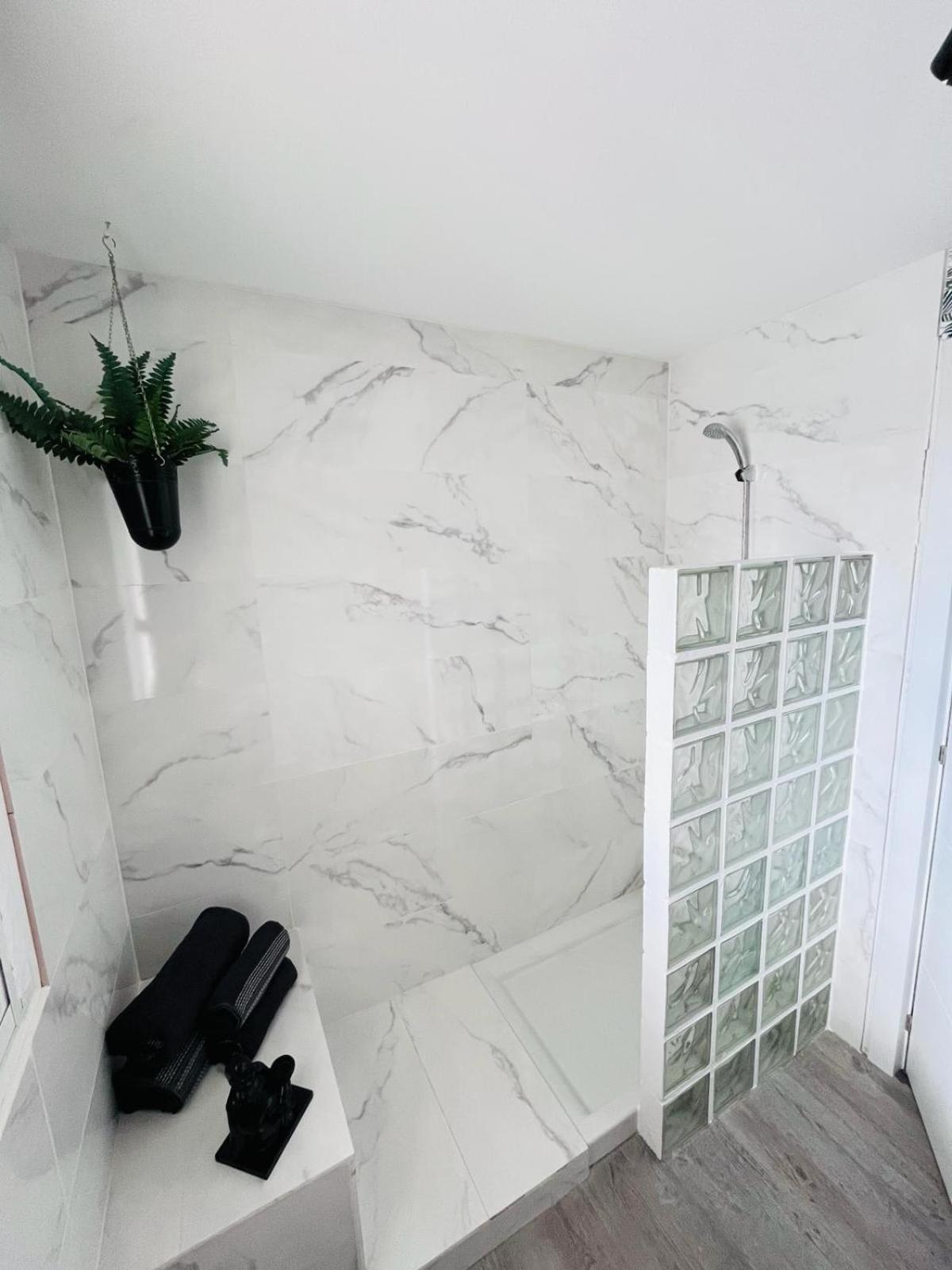 Apartamento Pueblo Evita Daire Benalmádena Dış mekan fotoğraf