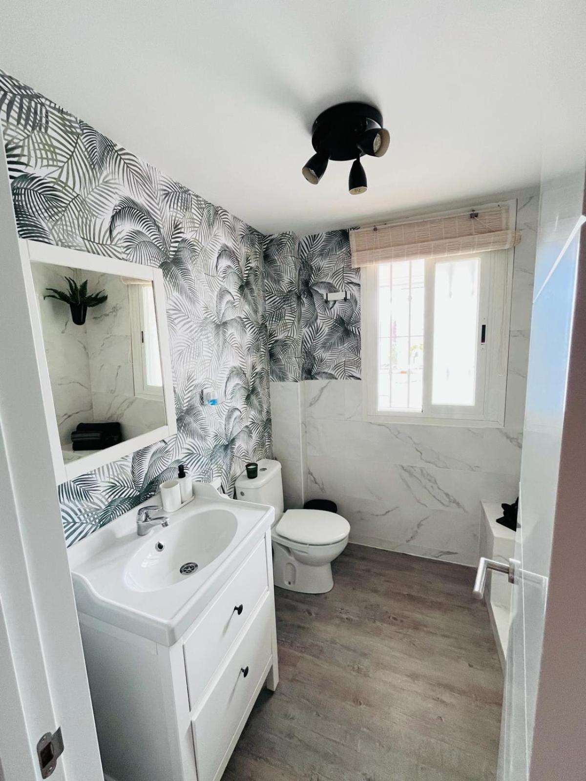 Apartamento Pueblo Evita Daire Benalmádena Dış mekan fotoğraf